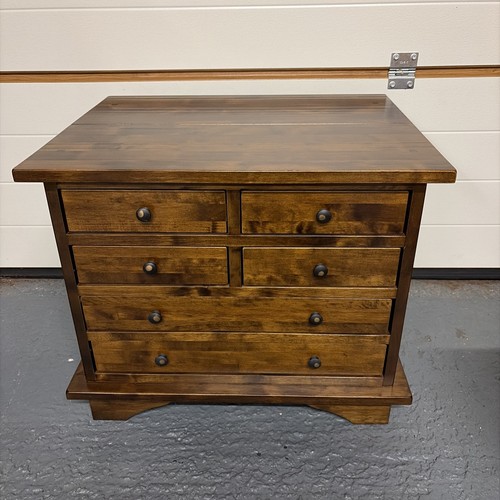Laura ashley garrat - laura,