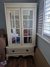 Laura Ashley Bedroom Furniture