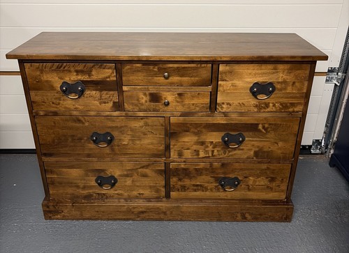 Laura ashley garrat - laura,